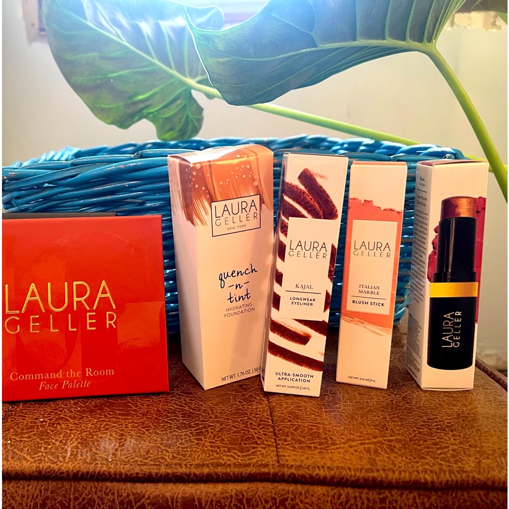 Geller Girl makeup bundle